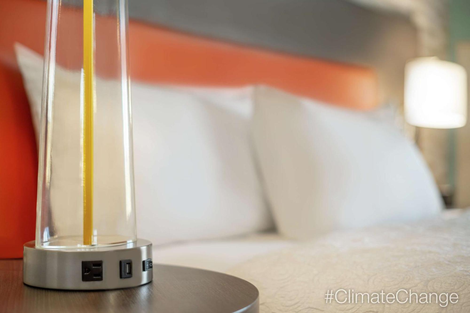 Home2 Suites By Hilton Woodland Hills Λος Άντζελες Εξωτερικό φωτογραφία
