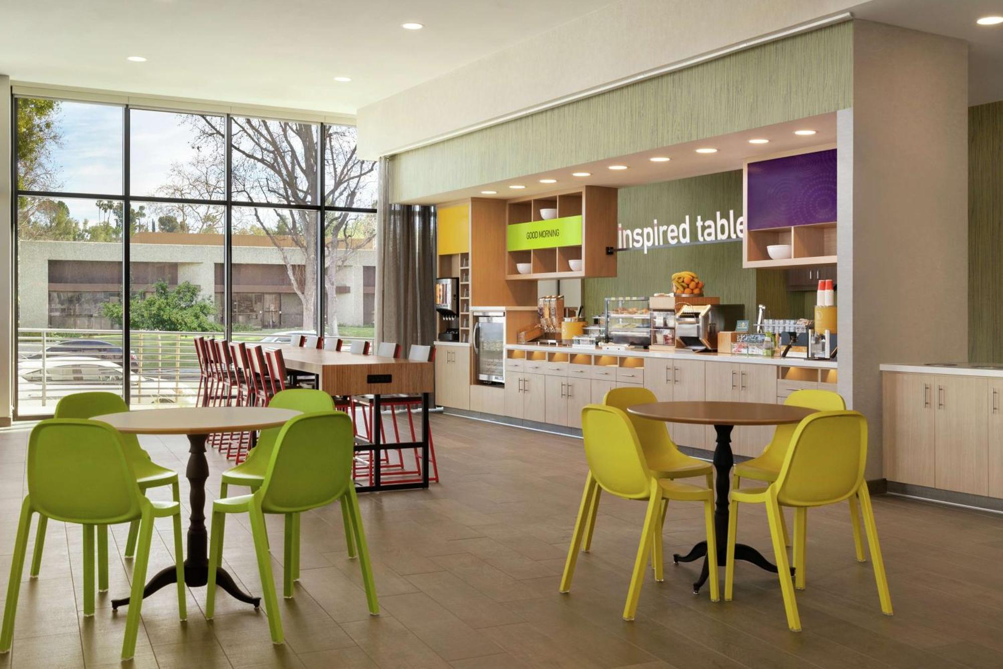 Home2 Suites By Hilton Woodland Hills Λος Άντζελες Εξωτερικό φωτογραφία