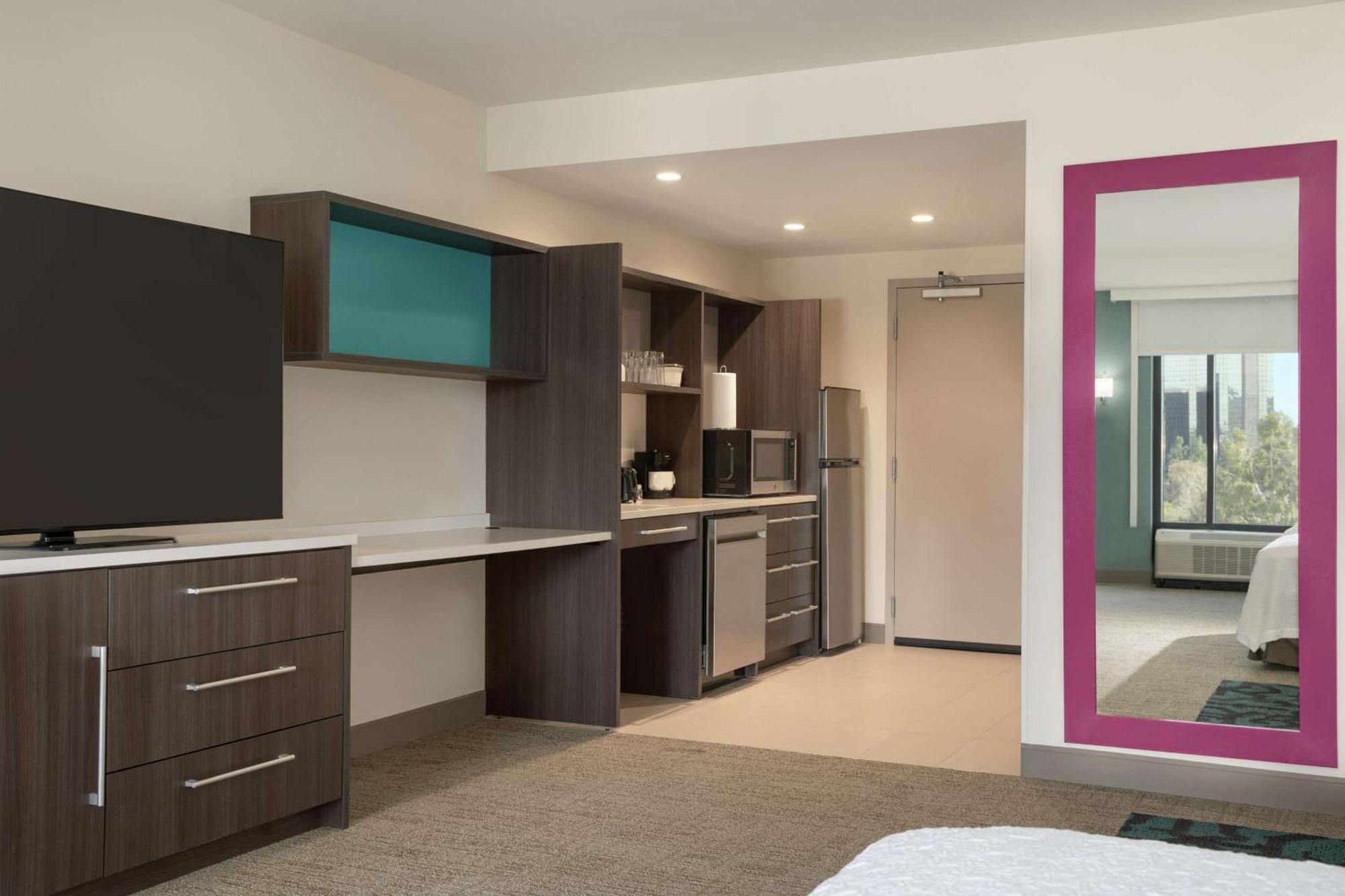 Home2 Suites By Hilton Woodland Hills Λος Άντζελες Εξωτερικό φωτογραφία