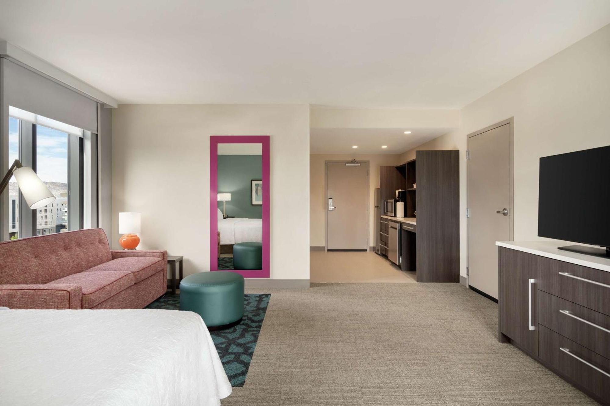 Home2 Suites By Hilton Woodland Hills Λος Άντζελες Εξωτερικό φωτογραφία